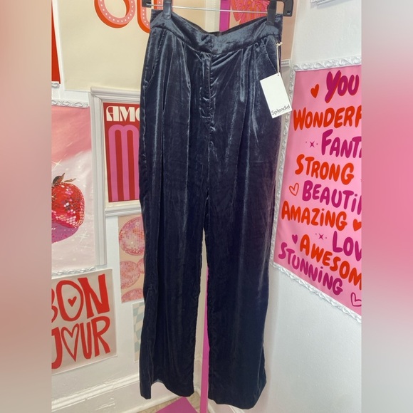Splendid Black Wide Leg Velvet Pants NWT - Picture 1 of 6